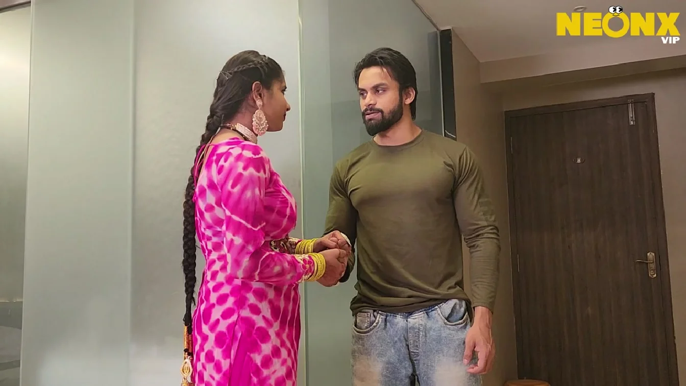 PUNJABI BHABHI NeonX